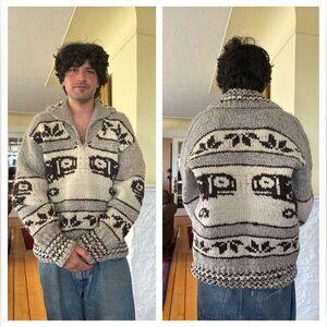 Authentic 100% Wool Handcrafted Cowichan Sweater Indigenous Killer Whales